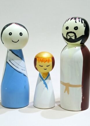 Channapatna Wooden Nativity Christmas Peg Dolls – Handmade Set of 3